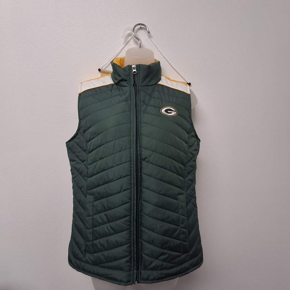 NFL Green Bay Packers Team Vest with Yellow and Dark Green Colors